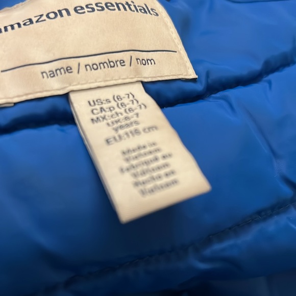 Amazon essentials jacket - Picture 4 of 4